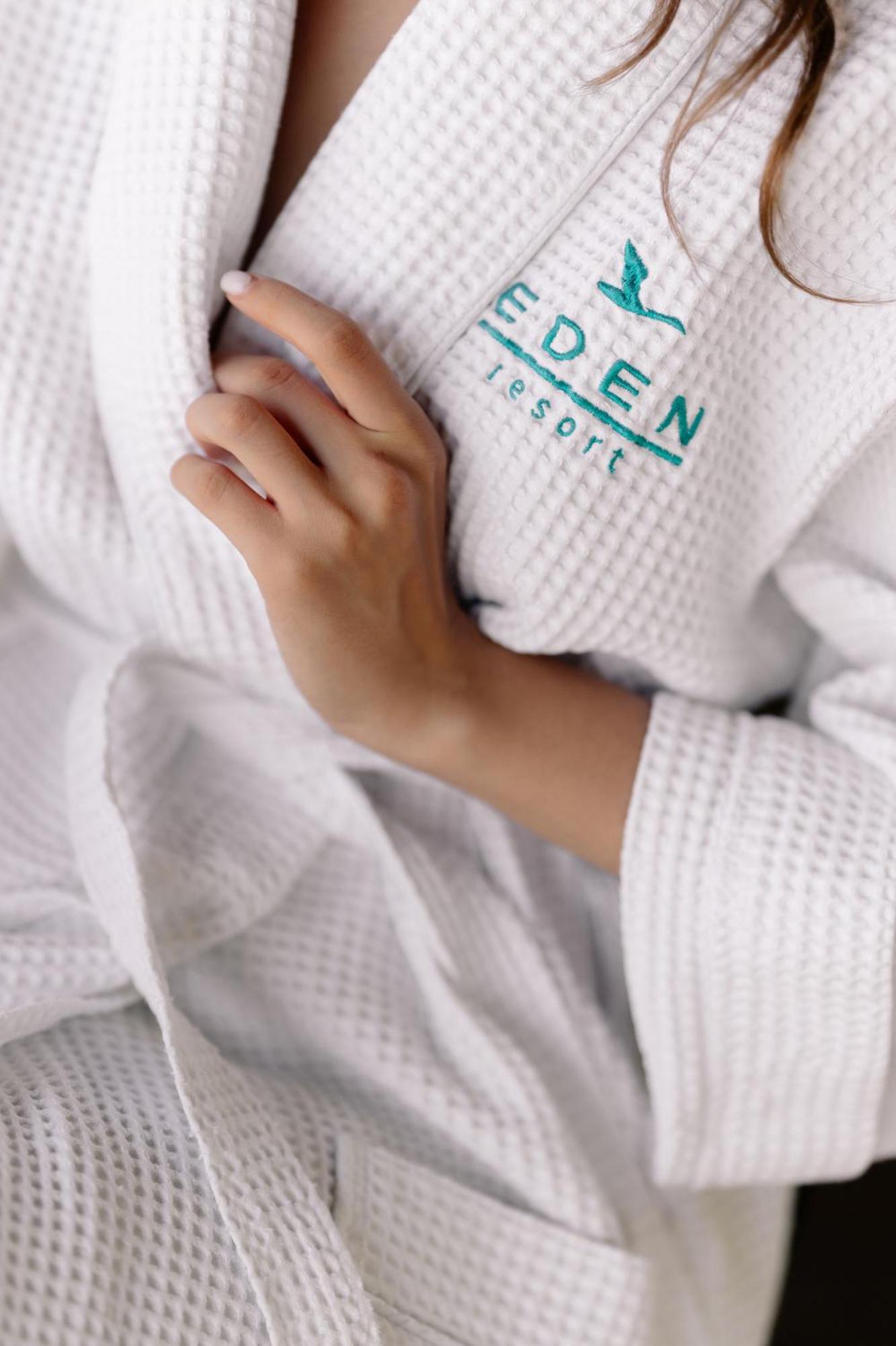 Eden Resort Yasnogorodka  المظهر الخارجي الصورة